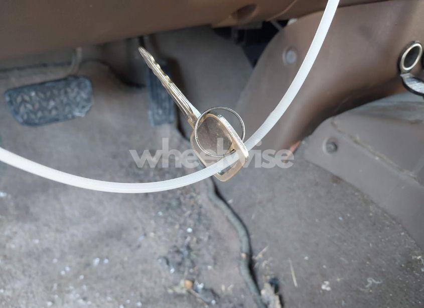 Photo 11 of 2004 Toyota Tacoma (VIN 5TEVL52N74Z382780)