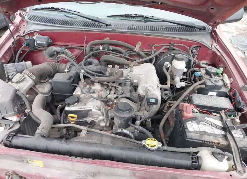 Photo 10 of 2001 Toyota Tacoma (VIN 5TEVL52N81Z768278)