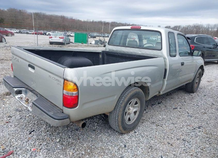 Photo 4 of 2001 Toyota Tacoma (VIN 5TEVL52N81Z858305)