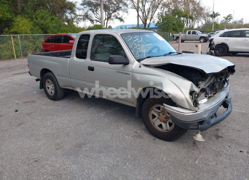 2001 Toyota Tacoma (VIN 5TEVL52N81Z873323) main photo
