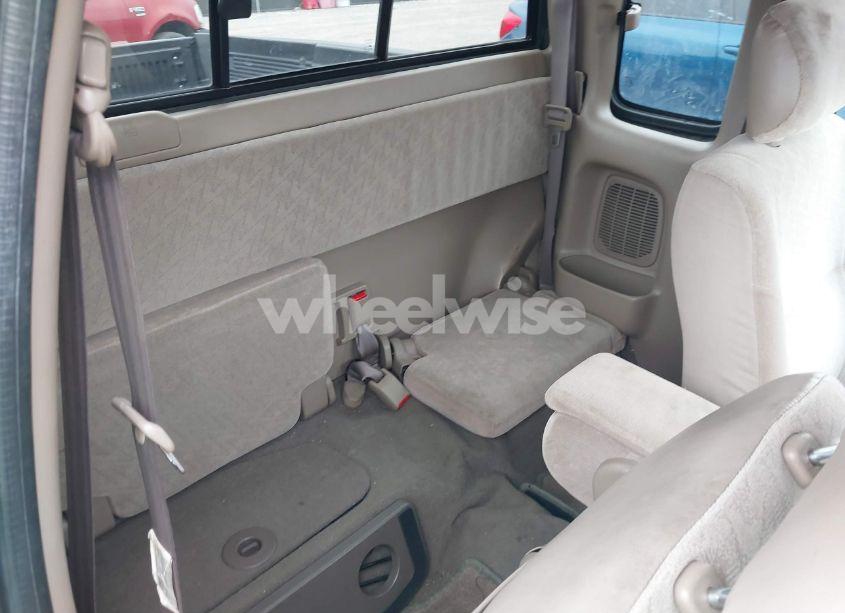 Photo 8 of 2004 Toyota Tacoma (VIN 5TEVL52N84Z406441)
