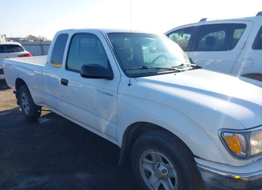 Photo 13 of 2004 Toyota Tacoma (VIN 5TEVL52N84Z423885)