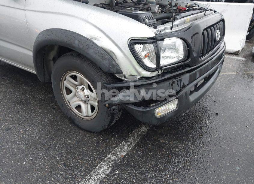 Photo 6 of 2004 Toyota Tacoma (VIN 5TEVL52N84Z465215)