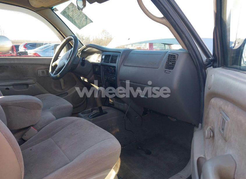 Photo 5 of 2001 Toyota Tacoma (VIN 5TEVL52N91Z851010)