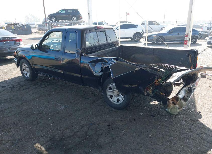 Photo 3 of 2002 Toyota Tacoma (VIN 5TEVL52N92Z141803)