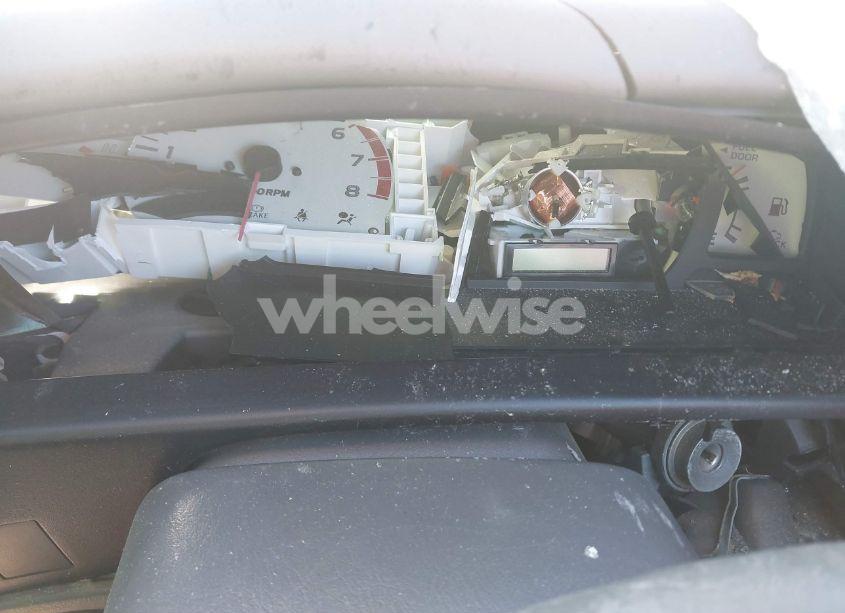 Photo 15 of 2004 Toyota Tacoma (VIN 5TEVL52N94Z307496)