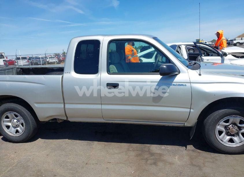Photo 13 of 2004 Toyota Tacoma (VIN 5TEVL52N94Z372042)