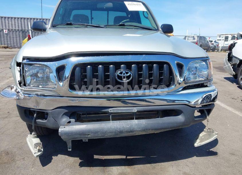 Photo 6 of 2004 Toyota Tacoma (VIN 5TEVL52N94Z372042)