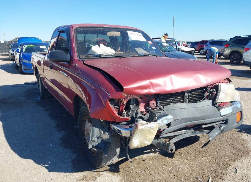 2000 Toyota Tacoma (VIN 5TEVL52N9YZ706575) main photo