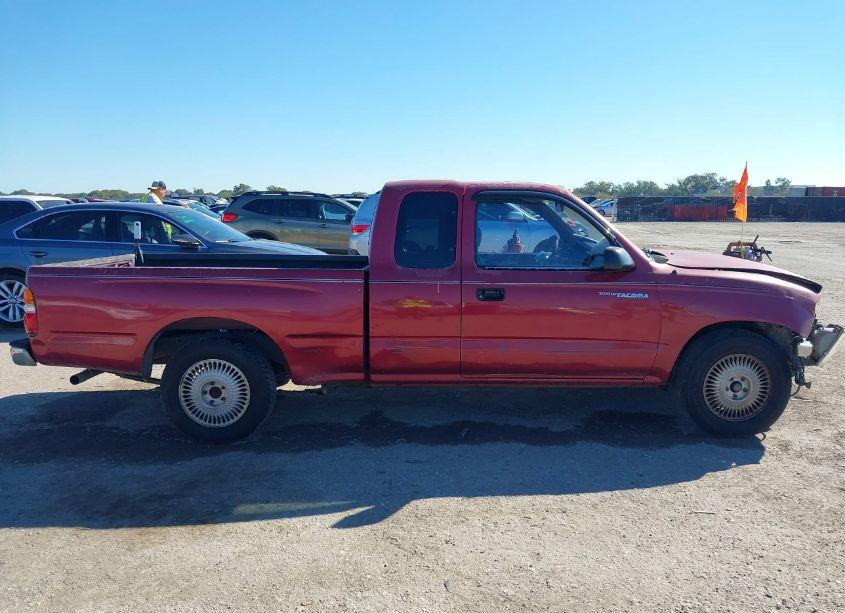 Photo 13 of 2000 Toyota Tacoma (VIN 5TEVL52N9YZ706575)
