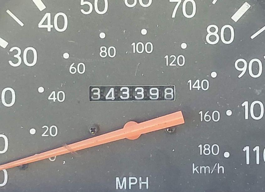 Photo 15 of 2000 Toyota Tacoma (VIN 5TEVL52N9YZ706575)