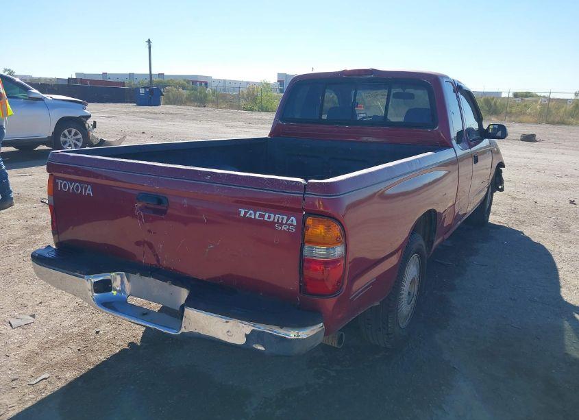 Photo 4 of 2000 Toyota Tacoma (VIN 5TEVL52N9YZ706575)