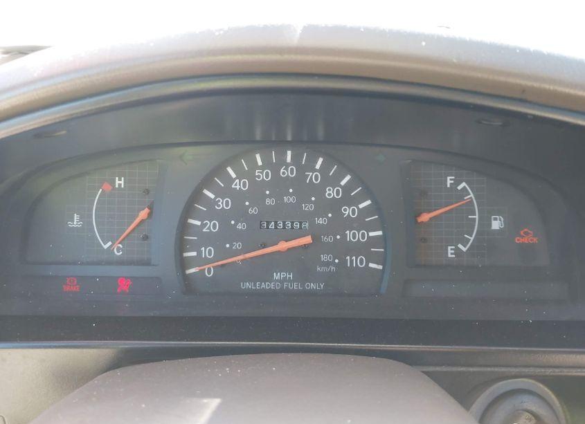 Photo 7 of 2000 Toyota Tacoma (VIN 5TEVL52N9YZ706575)