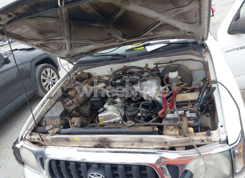 Photo 10 of 2003 Toyota Tacoma (VIN 5TEVL52NX3Z262468)