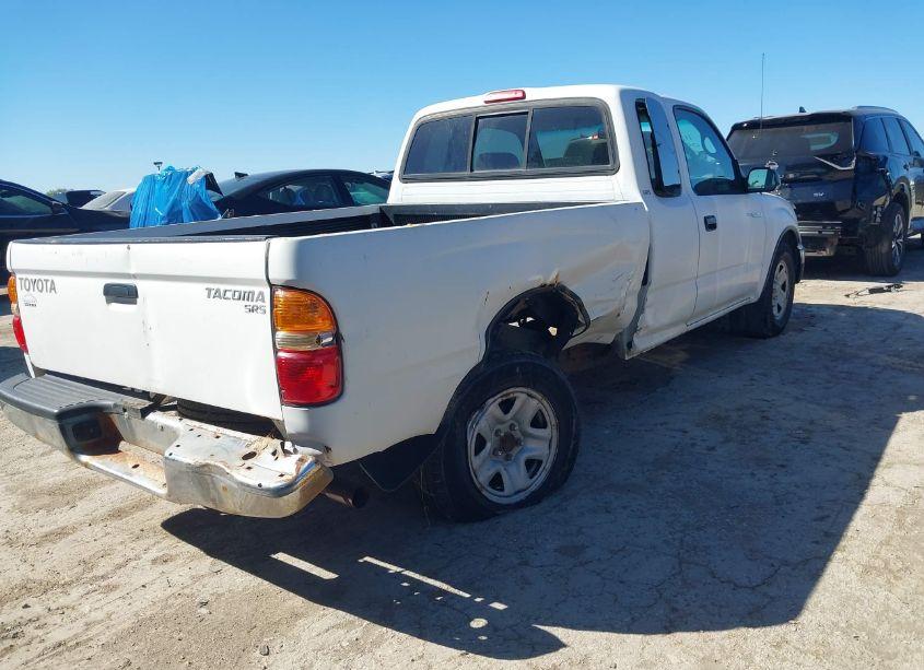 Photo 4 of 2004 Toyota Tacoma (VIN 5TEVL52NX4Z433916)