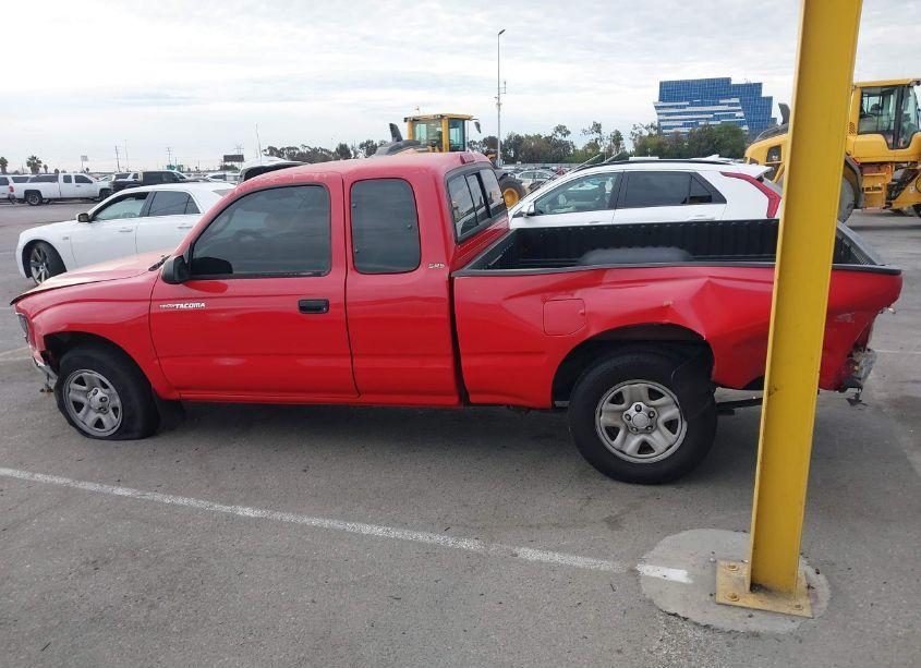 Photo 14 of 2004 Toyota Tacoma (VIN 5TEVL52NX4Z450411)