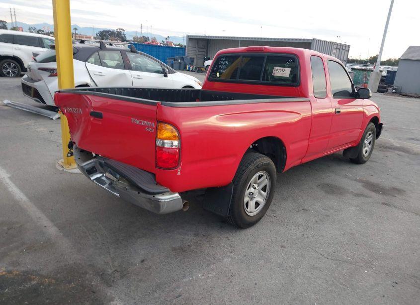 Photo 4 of 2004 Toyota Tacoma (VIN 5TEVL52NX4Z450411)