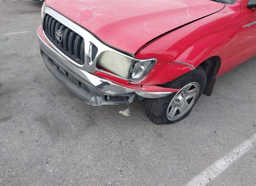 Photo 6 of 2004 Toyota Tacoma (VIN 5TEVL52NX4Z450411)