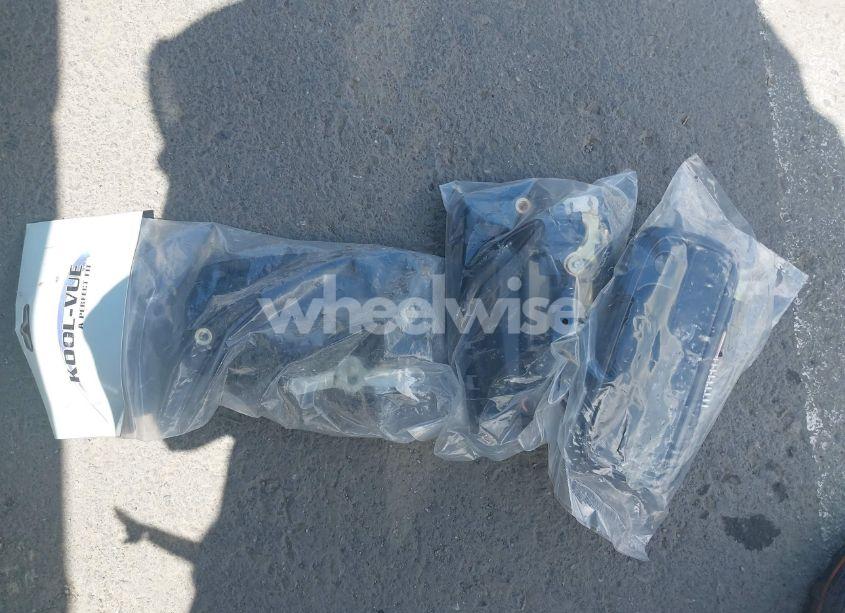 Photo 12 of 2003 Toyota Tacoma XTRACAB (VIN 5TEWM72N03Z223675)