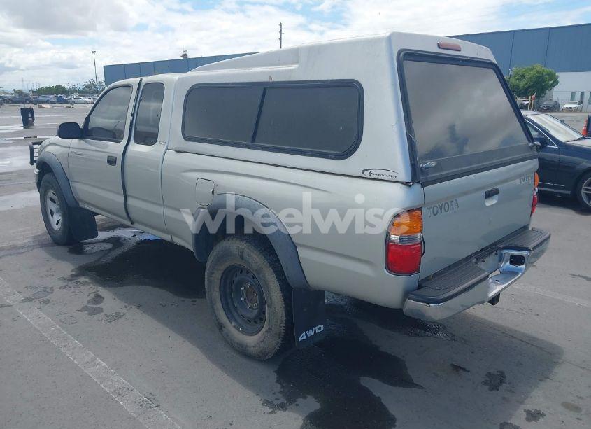 Photo 3 of 2003 Toyota Tacoma XTRACAB (VIN 5TEWM72N03Z223675)