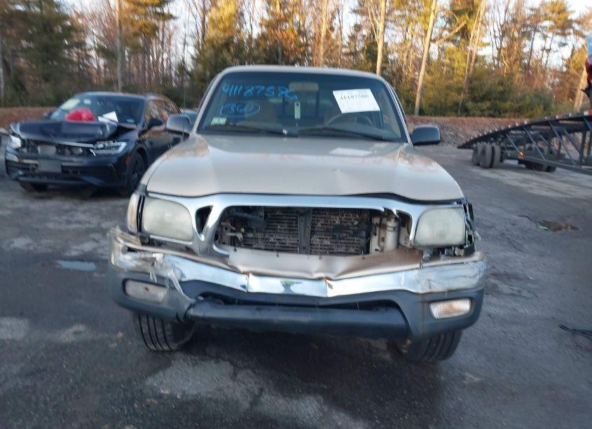 Photo 12 of 2004 Toyota Tacoma (VIN 5TEWM72N04Z333711)