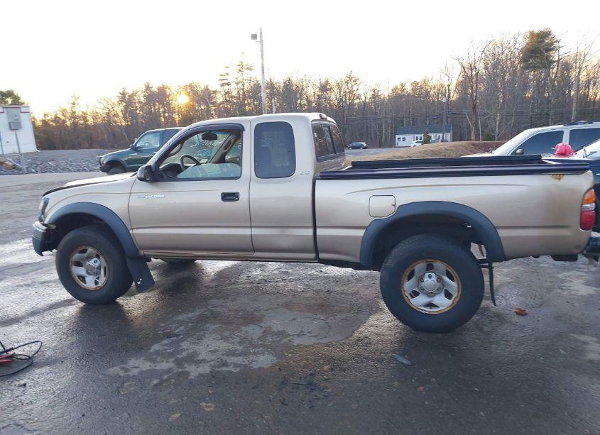 Photo 14 of 2004 Toyota Tacoma (VIN 5TEWM72N04Z333711)