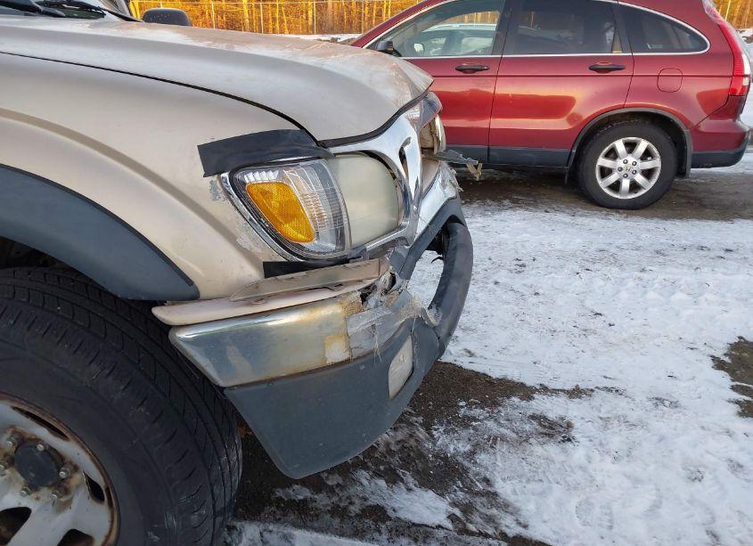 Photo 18 of 2004 Toyota Tacoma (VIN 5TEWM72N04Z333711)