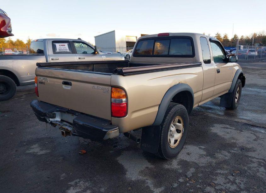 Photo 4 of 2004 Toyota Tacoma (VIN 5TEWM72N04Z333711)
