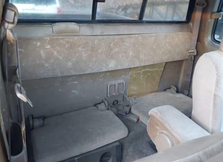 Photo 8 of 2004 Toyota Tacoma (VIN 5TEWM72N04Z333711)