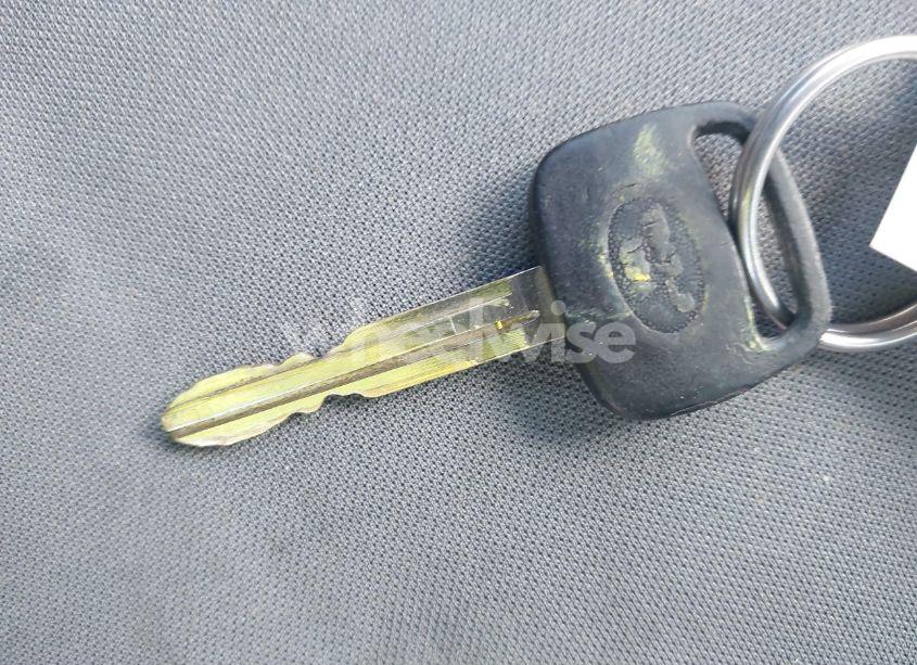Photo 11 of 2000 Toyota Tacoma (VIN 5TEWM72N1YZ709127)