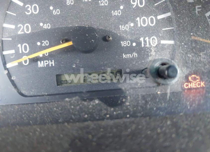 Photo 7 of 2000 Toyota Tacoma (VIN 5TEWM72N1YZ709127)