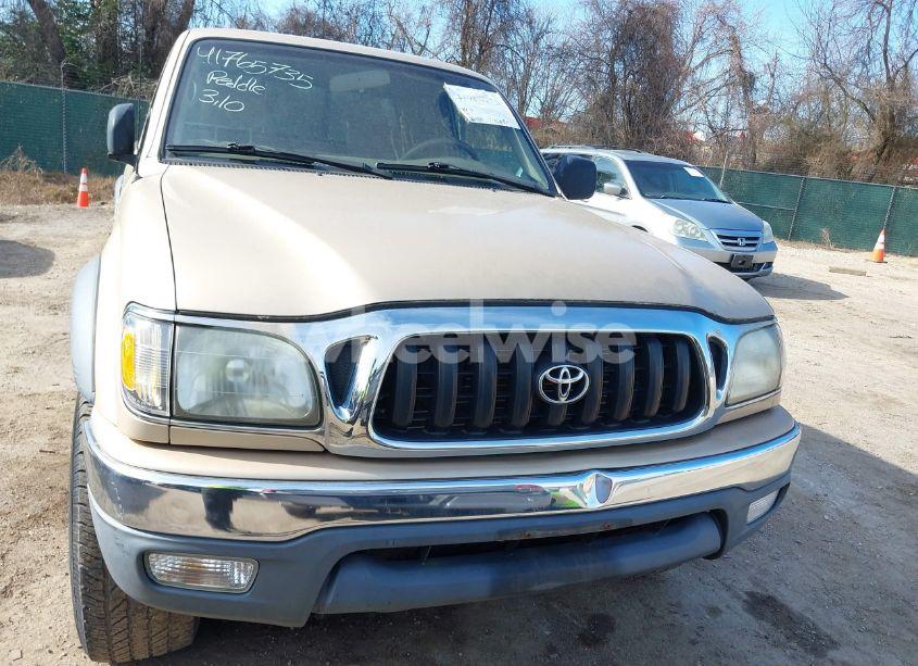Photo 6 of 2001 Toyota Tacoma (VIN 5TEWM72N21Z851556)
