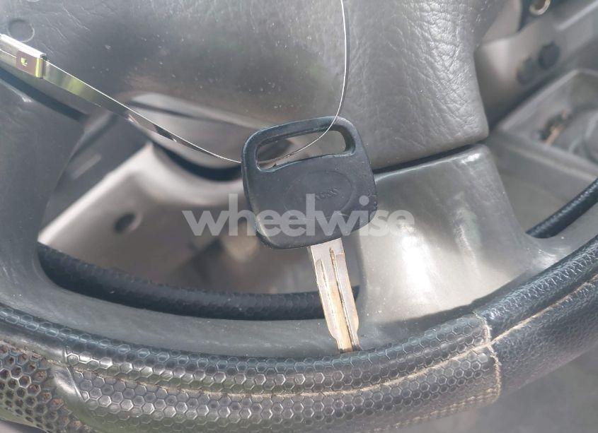 Photo 11 of 2003 Toyota Tacoma (VIN 5TEWM72N23Z180375)