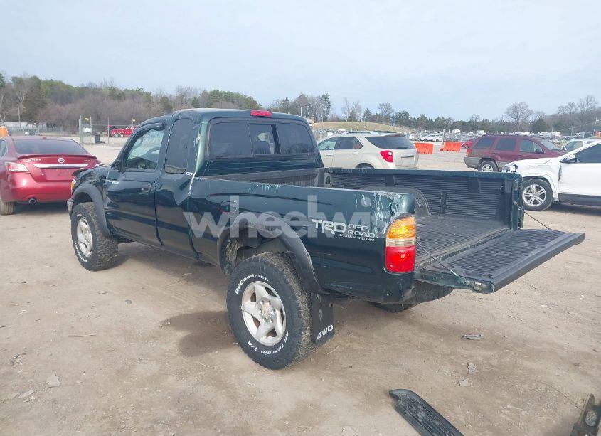 Photo 3 of 2003 Toyota Tacoma (VIN 5TEWM72N23Z180375)