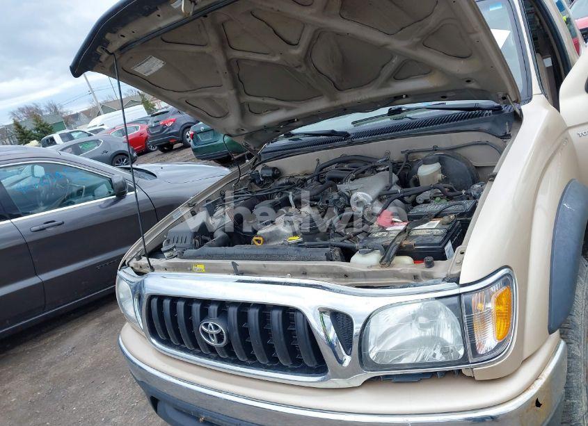 Photo 10 of 2003 Toyota Tacoma (VIN 5TEWM72N23Z272800)
