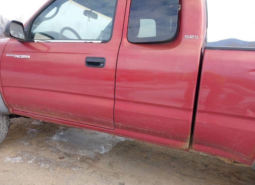 Photo 14 of 2002 Toyota Tacoma (VIN 5TEWM72N32Z087850)