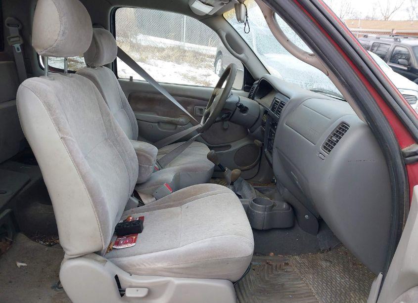 Photo 5 of 2002 Toyota Tacoma (VIN 5TEWM72N32Z087850)