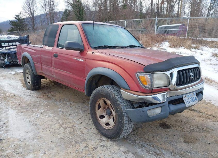 Photo 6 of 2002 Toyota Tacoma (VIN 5TEWM72N32Z087850)