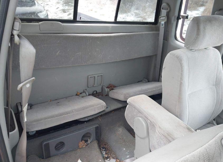 Photo 8 of 2002 Toyota Tacoma (VIN 5TEWM72N32Z087850)