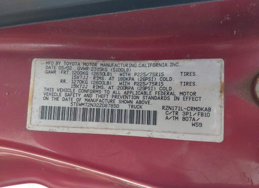 Photo 9 of 2002 Toyota Tacoma (VIN 5TEWM72N32Z087850)