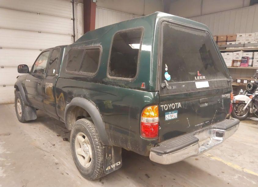 Photo 3 of 2003 Toyota Tacoma N/A (VIN 5TEWM72N33Z165755)