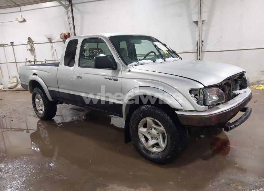 2003 Toyota Tacoma (VIN 5TEWM72N33Z271199) main photo