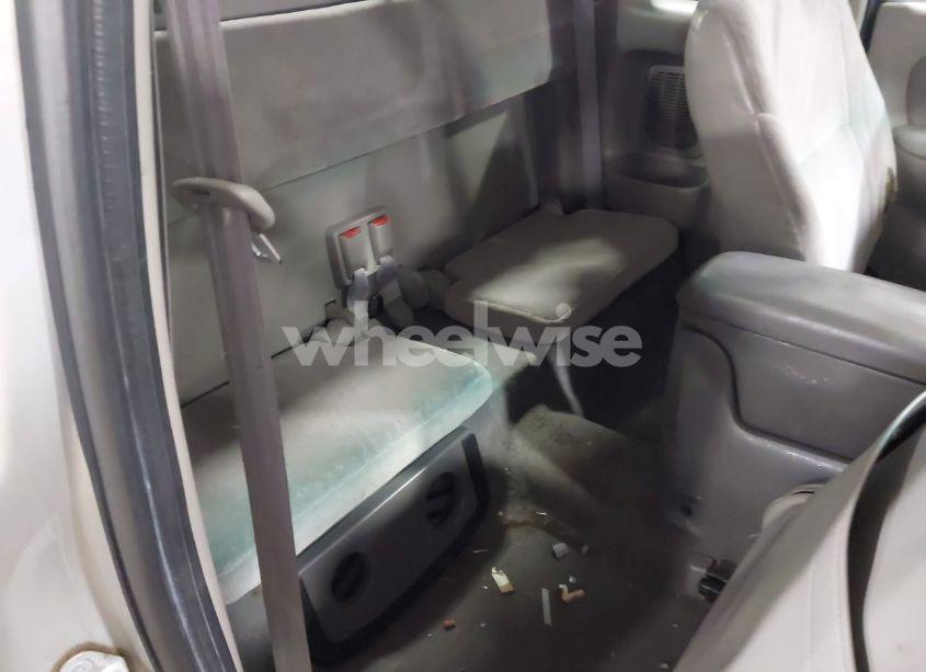 Photo 8 of 2003 Toyota Tacoma (VIN 5TEWM72N33Z271199)