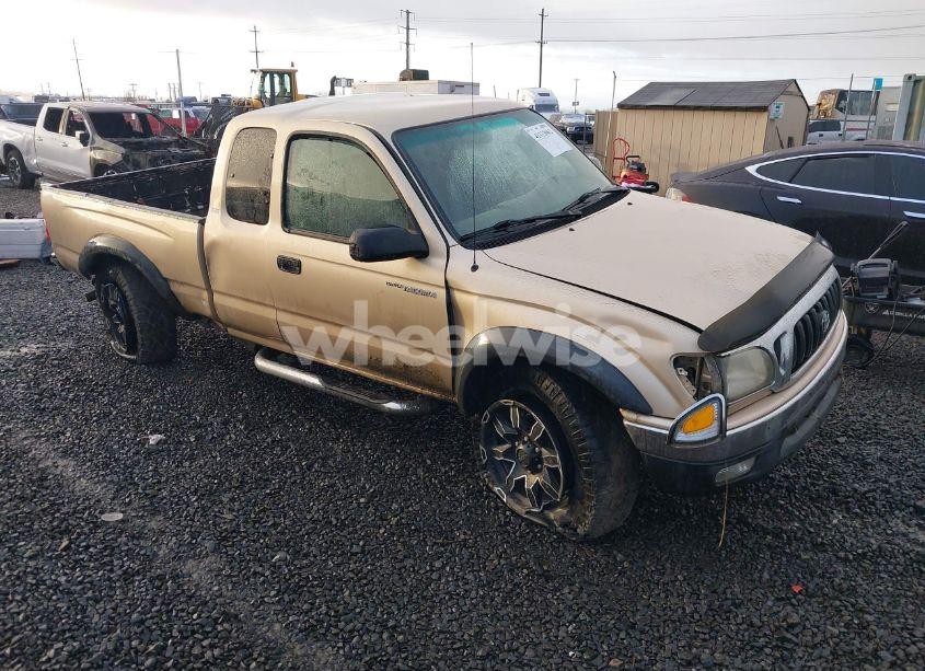 2002 Toyota Tacoma (VIN 5TEWM72N42Z094788) main photo