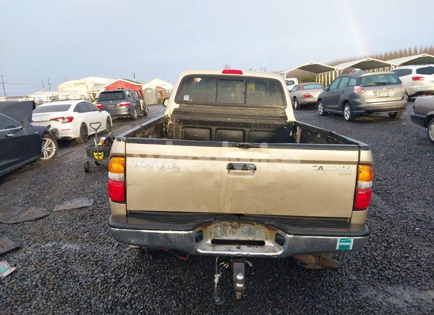 Photo 16 of 2002 Toyota Tacoma (VIN 5TEWM72N42Z094788)