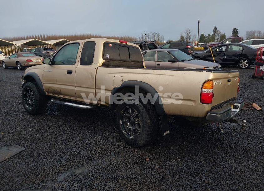 Photo 3 of 2002 Toyota Tacoma (VIN 5TEWM72N42Z094788)