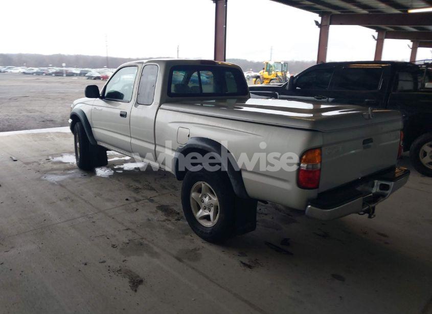 Photo 3 of 2003 Toyota Tacoma (VIN 5TEWM72N63Z221168)