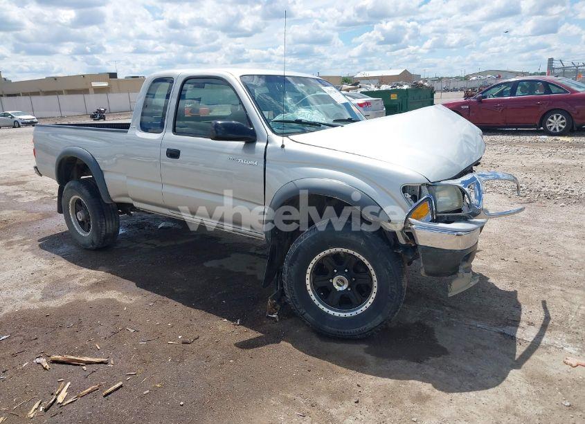 2004 Toyota Tacoma XTRACAB (VIN 5TEWM72N64Z353798) main photo
