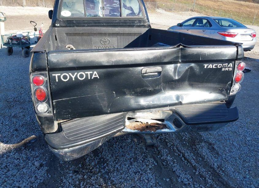 Photo 6 of 2002 Toyota Tacoma (VIN 5TEWM72N82Z135147)