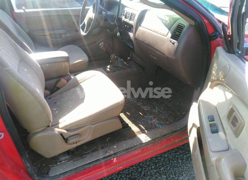 Photo 5 of 2001 Toyota Tacoma BASE (M5) (VIN 5TEWM72N91Z799245)